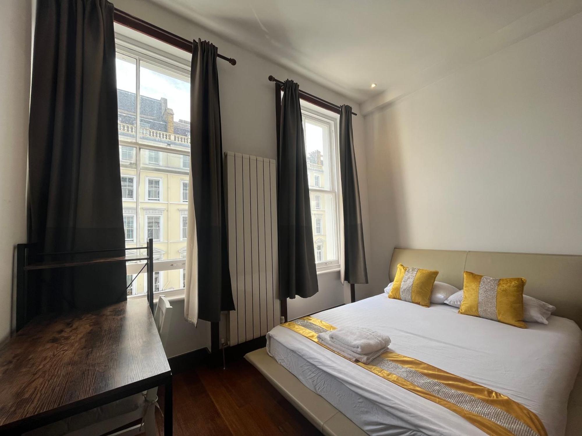 Luxury 2 Double Bedroom Flat - Kensington ロンドン エクステリア 写真