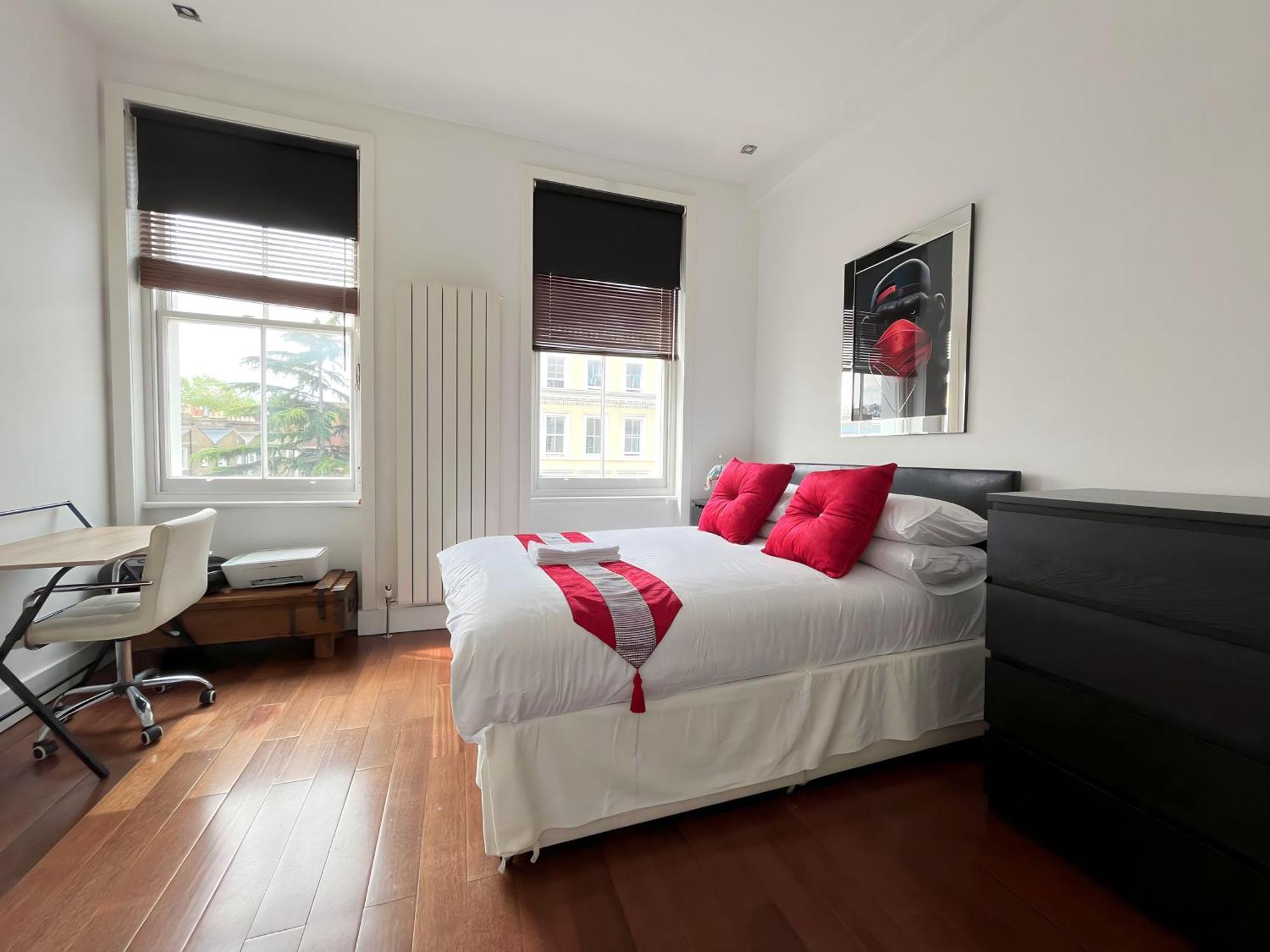Luxury 2 Double Bedroom Flat - Kensington ロンドン エクステリア 写真